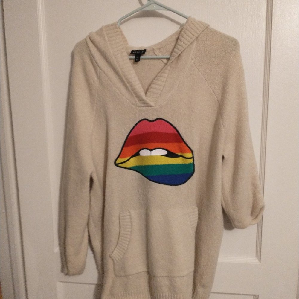 Torrid rainbow lips sweater